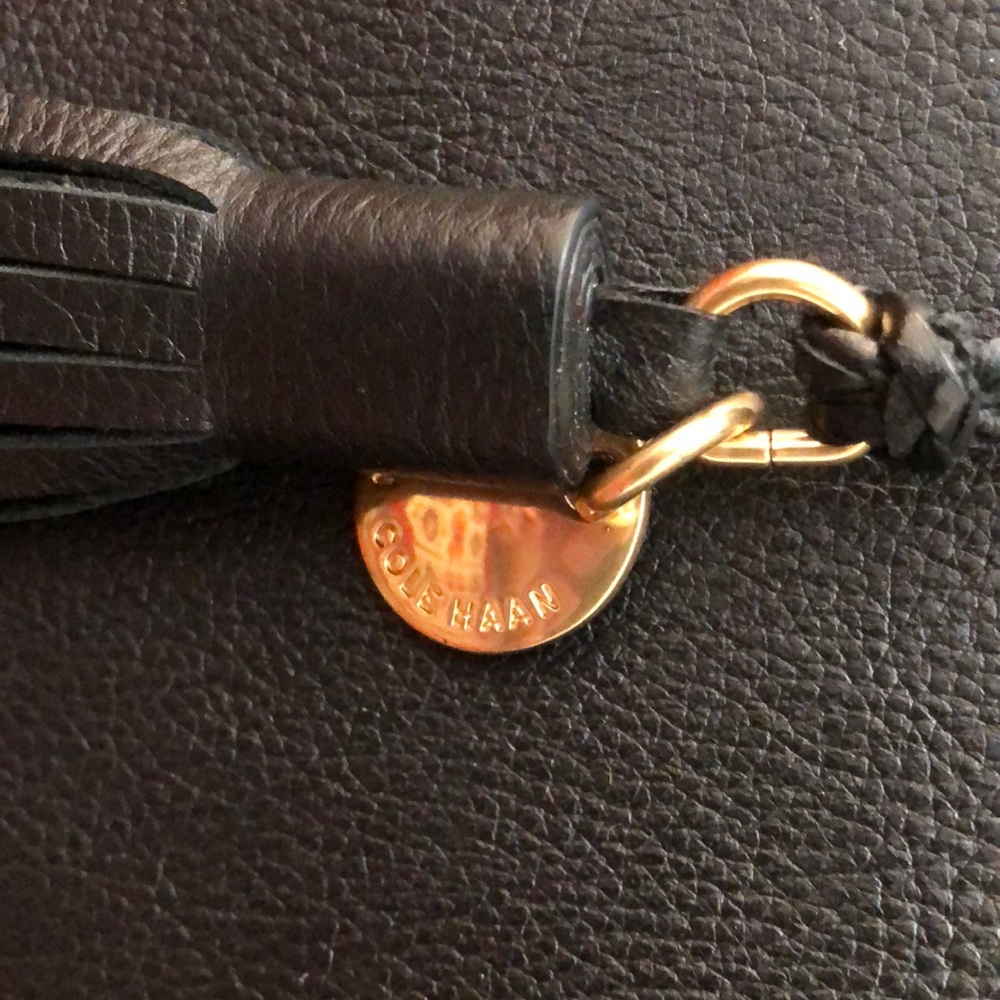 Cole Haan tote Black good condition